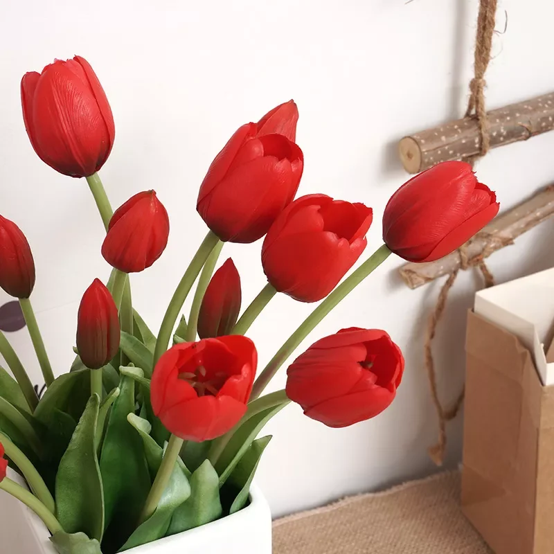 5pcs Artificial Tulips Flowers Silicone Real Touch High Quality Bouquet Luxury Decor Home Wedding Living Room Latex Fake Flowers
5pcs Artificial Tulips Flowers Silicone Real Touch High Quality Bouquet Luxury Decor Home Wedding Living Room Latex Fake Flowers