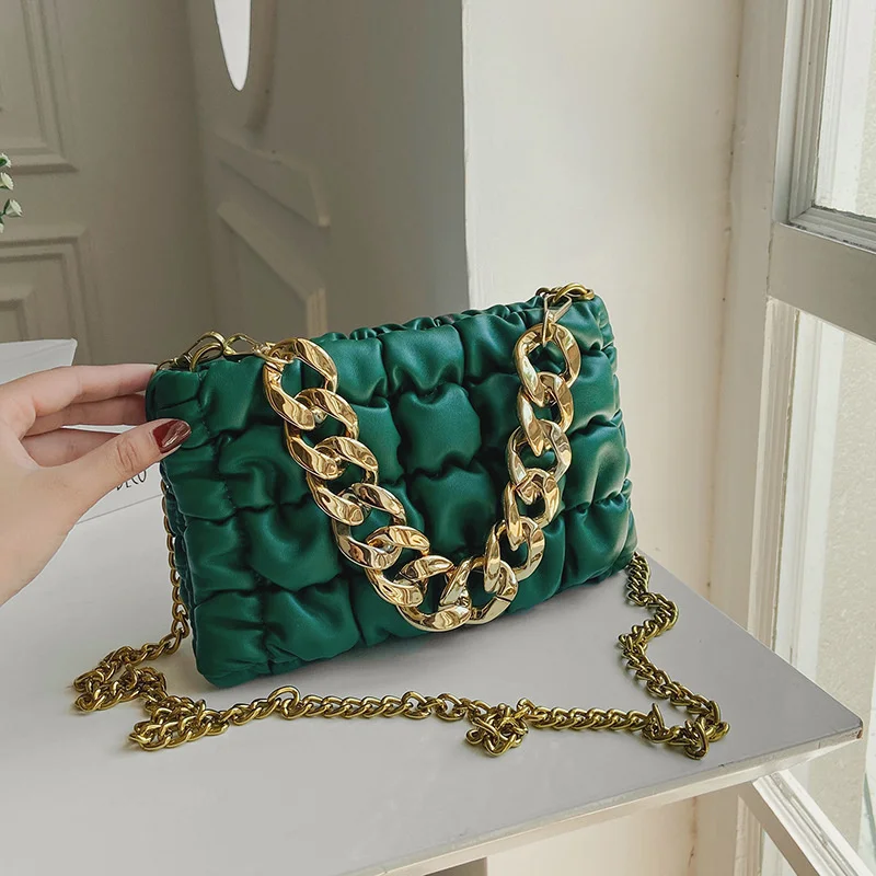 Silver Luxury Designer Fashion Women's Chain Small Flap Crossbody Women Bag 2022 Shoulder Handbags High Quality PU Leather Tote
Silver Luxury Designer Fashion Women's Chain Small Flap Crossbody Women Bag 2022 Shoulder Handbags High Quality PU Leather Tote