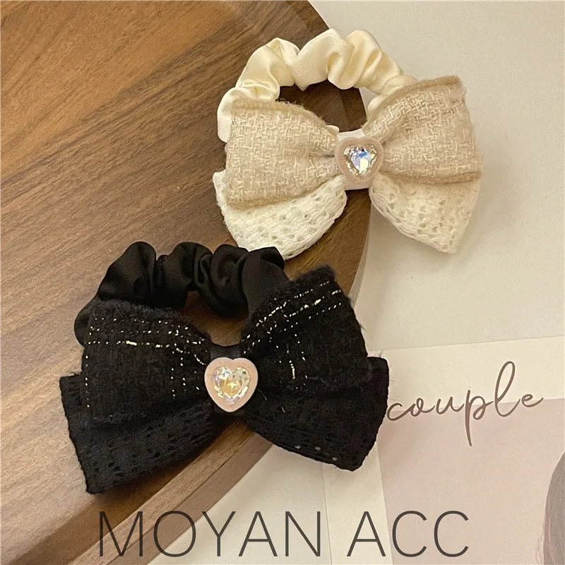Autumn and Winter Wool Flocking Bow Heart Shape Rhinestone Headband Female Tie Height Ponytail Hair Ring Bun Headband Rubber Ban
Autumn and Winter Wool Flocking Bow Heart Shape Rhinestone Headband Female Tie Height Ponytail Hair Ring Bun Headband Rubber Ban