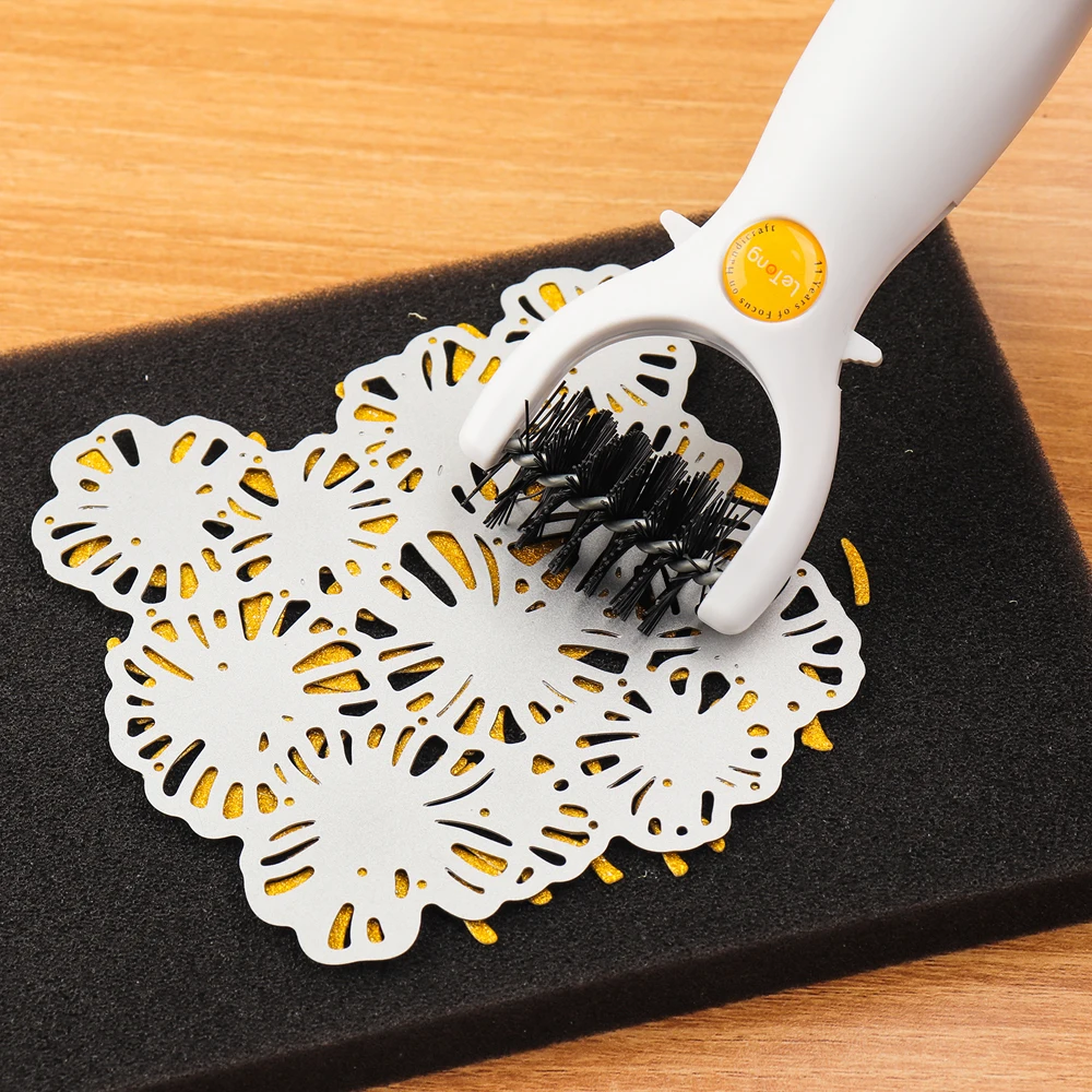 3 In 1 Die Brush Piercer Scraper Weeding Tools Easily Removing Excess Paper From Dies Must-Have Die Brush Tool with Foam Pad
3 In 1 Die Brush Piercer Scraper Weeding Tools Easily Removing Excess Paper From Dies Must-Have Die Brush Tool with Foam Pad