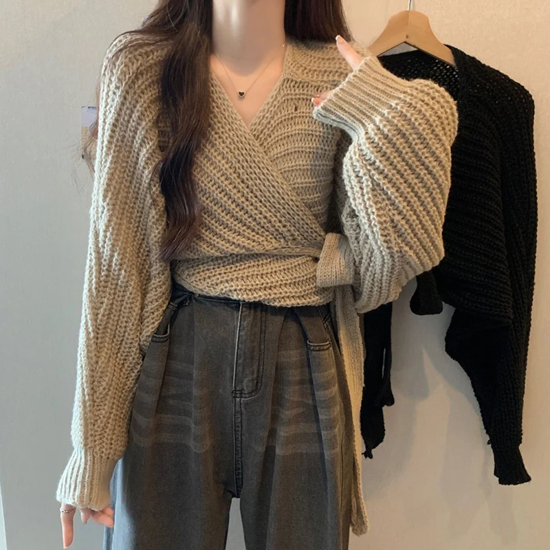 Rimocy Lace Up Waist Design Knitted Sweater Women 2024 Korean Long Sleeve Cropped Cardiagns Woman V Neck Chic Cardigan Ladies
Rimocy Lace Up Waist Design Knitted Sweater Women 2024 Korean Long Sleeve Cropped Cardiagns Woman V Neck Chic Cardigan Ladies