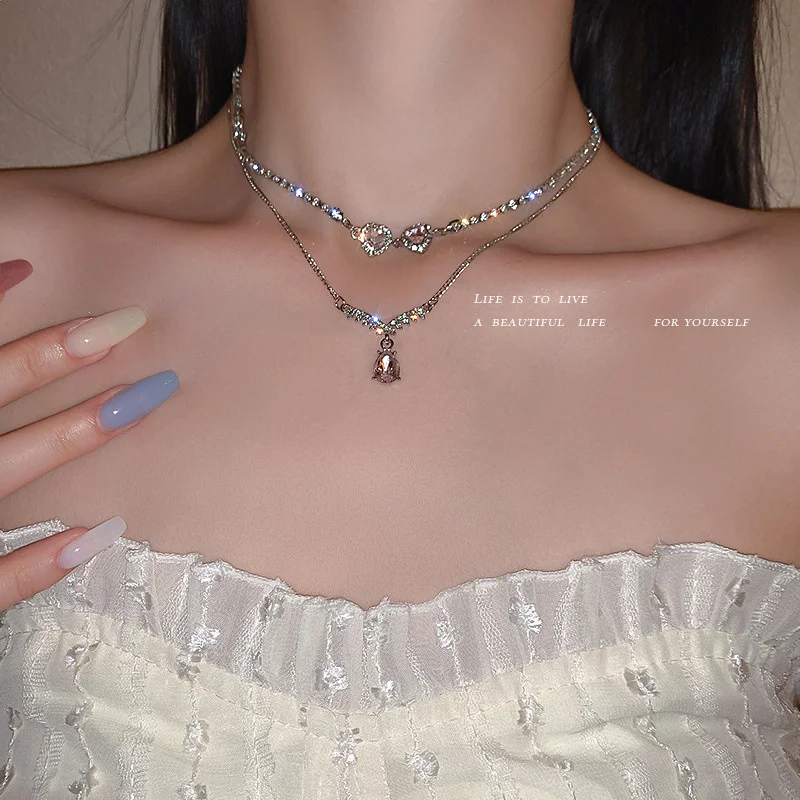 Crystal diamond inlaid love water drop double layer Necklace Korean ins style clavicle chain trend sweet cool girl neck chain
Crystal diamond inlaid love water drop double layer Necklace Korean ins style clavicle chain trend sweet cool girl neck chain