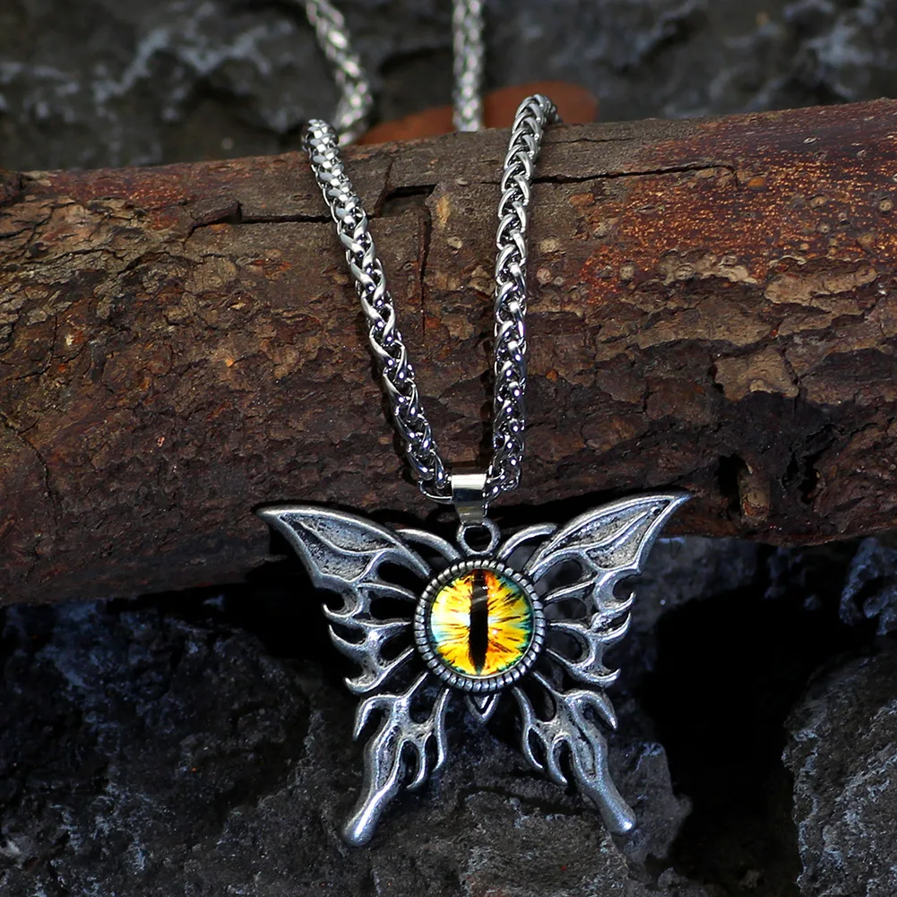 Retro accessories Nordic wings pendant necklace for men, fashion accessories domineering yellow devil's eye tide men chain
Retro accessories Nordic wings pendant necklace for men, fashion accessories domineering yellow devil's eye tide men chain