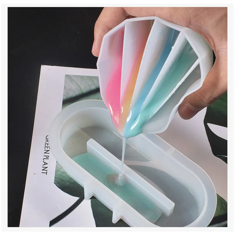 DIY Acrylic Paint Resin Mold Mixing Color Pigment Diversion Cup Fluid Art Dividing Cup Jewelry Making Tool Silicone Reusable 
DIY Acrylic Paint Resin Mold Mixing Color Pigment Diversion Cup Fluid Art Dividing Cup Jewelry Making Tool Silicone Reusable