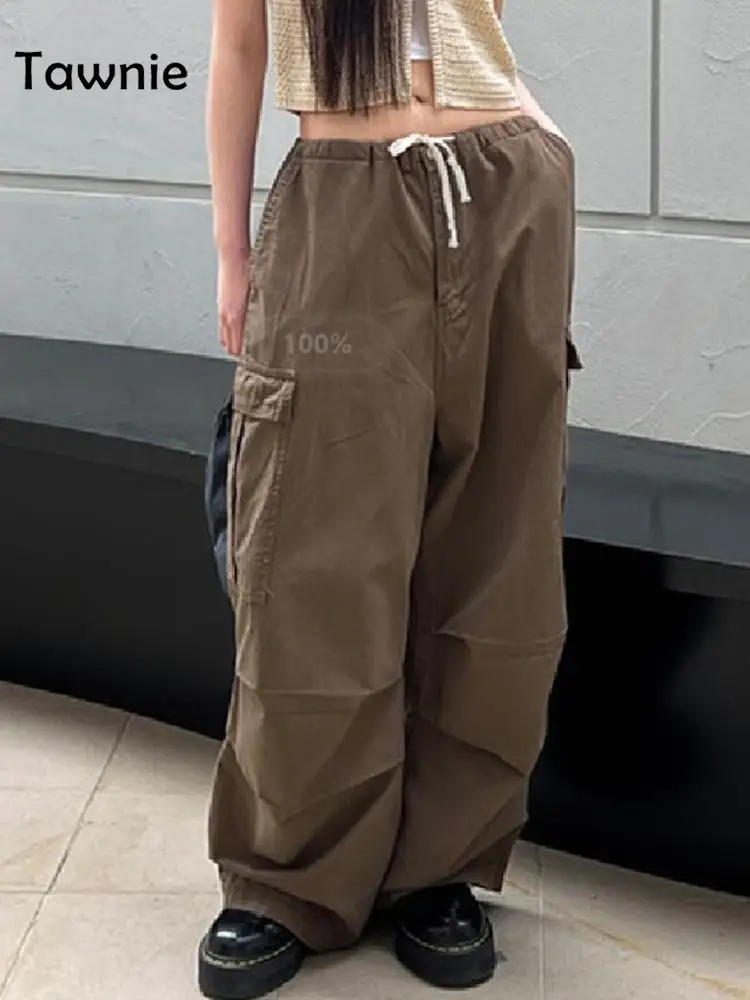 Tawnie 2022 Summer Grunge Cargo Pants Women Casual Drawstring Wide Leg Sweatpants Baggy Khaki Low Rise Streetwear Y2K Trousers 
Tawnie 2022 Summer Grunge Cargo Pants Women Casual Drawstring Wide Leg Sweatpants Baggy Khaki Low Rise Streetwear Y2K Trousers