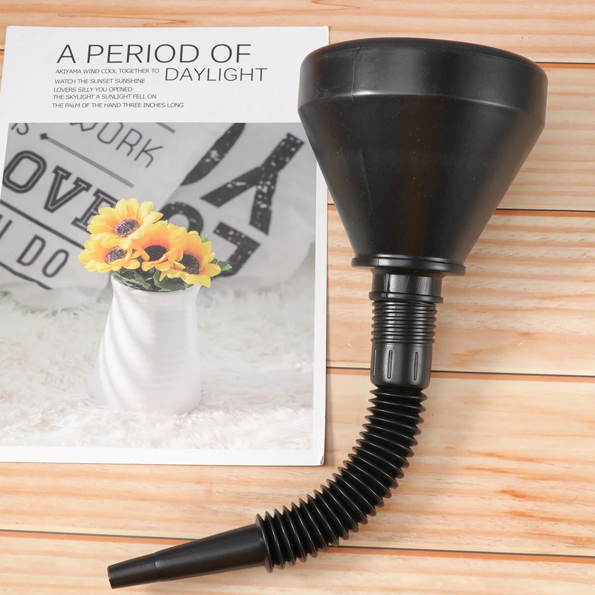 Engine Oil Fluids Gasoline Liquids Kerosene Funnel Auto Motorcycle Funnel with Mesh Screen Filter
Engine Oil Fluids Gasoline Liquids Kerosene Funnel Auto Motorcycle Funnel with Mesh Screen Filter