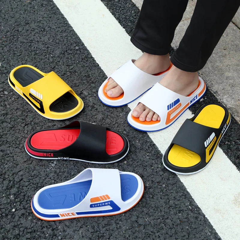 Plus Men's Slippers Sandals Designer Luxury Men Women Bathroom Slippers Outside Slipper Non-slip Home Thick Soled Cool Slipper 
Plus Men's Slippers Sandals Designer Luxury Men Women Bathroom Slippers Outside Slipper Non-slip Home Thick Soled Cool Slipper