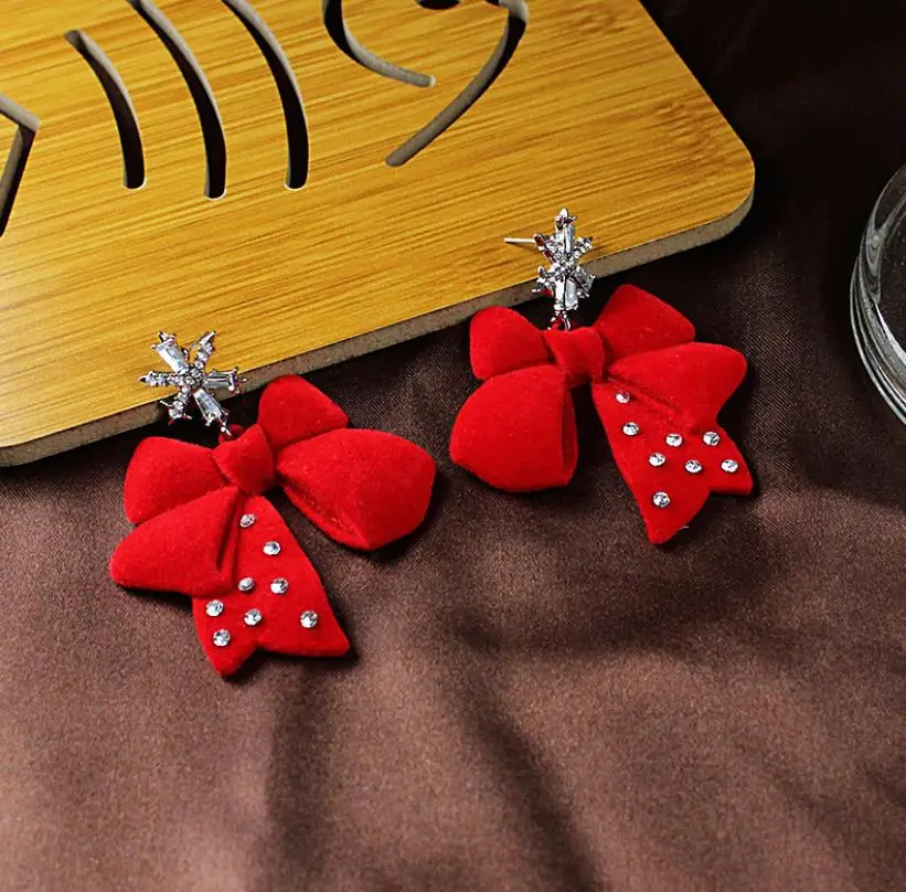 Fashion fairy sweet girl earrings velvet bow snowflake Christmas cool red ribbon Romance exaggerate festival jewelry 
Fashion fairy sweet girl earrings velvet bow snowflake Christmas cool red ribbon Romance exaggerate festival jewelry