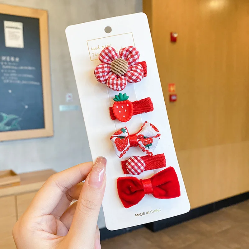 New Hotsale 5pcs/set Children Hair Clips Floral Bow Baby Hairgrips Metal Barrettes Hair Accessories WLC078
New Hotsale 5pcs/set Children Hair Clips Floral Bow Baby Hairgrips Metal Barrettes Hair Accessories WLC078