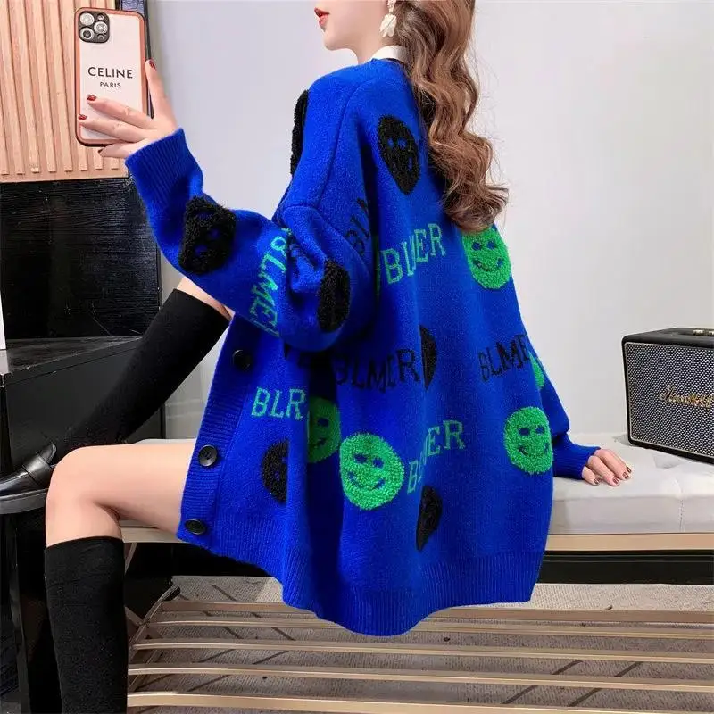 Spring and Autumn Knitted Cardigan Women's Top 2023 New Korean Loose Versatile Sweet Retro Age Reducing Sweater
Spring and Autumn Knitted Cardigan Women's Top 2023 New Korean Loose Versatile Sweet Retro Age Reducing Sweater