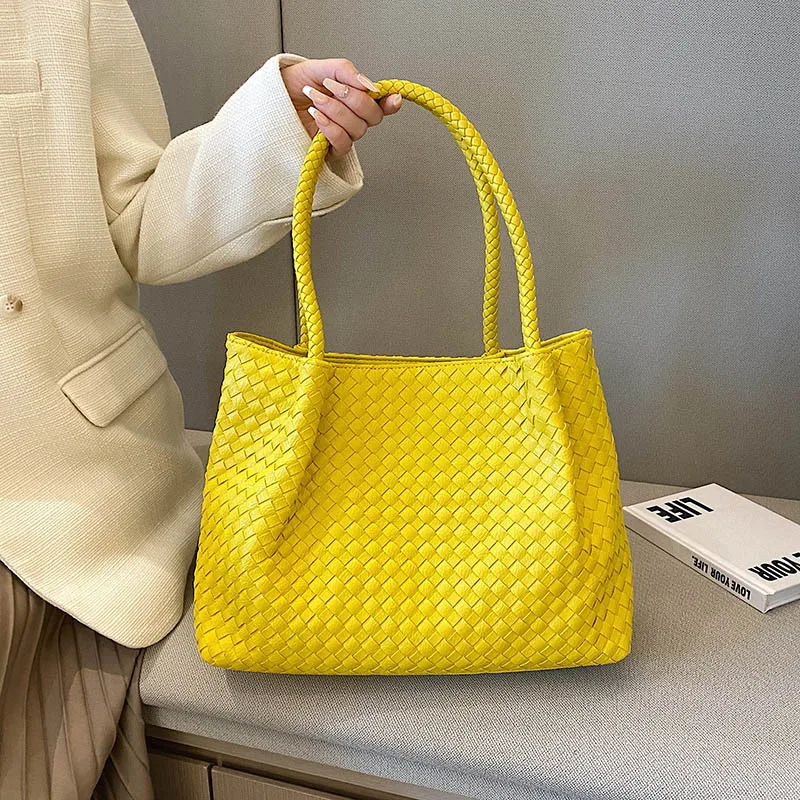 Luxury Woman Tote Bag High-grade Soft Leather Weave Armpit Bag with Purse Designer Handbag Top Brand Female Shoulder Bag Satchel
Luxury Woman Tote Bag High-grade Soft Leather Weave Armpit Bag with Purse Designer Handbag Top Brand Female Shoulder Bag Satchel