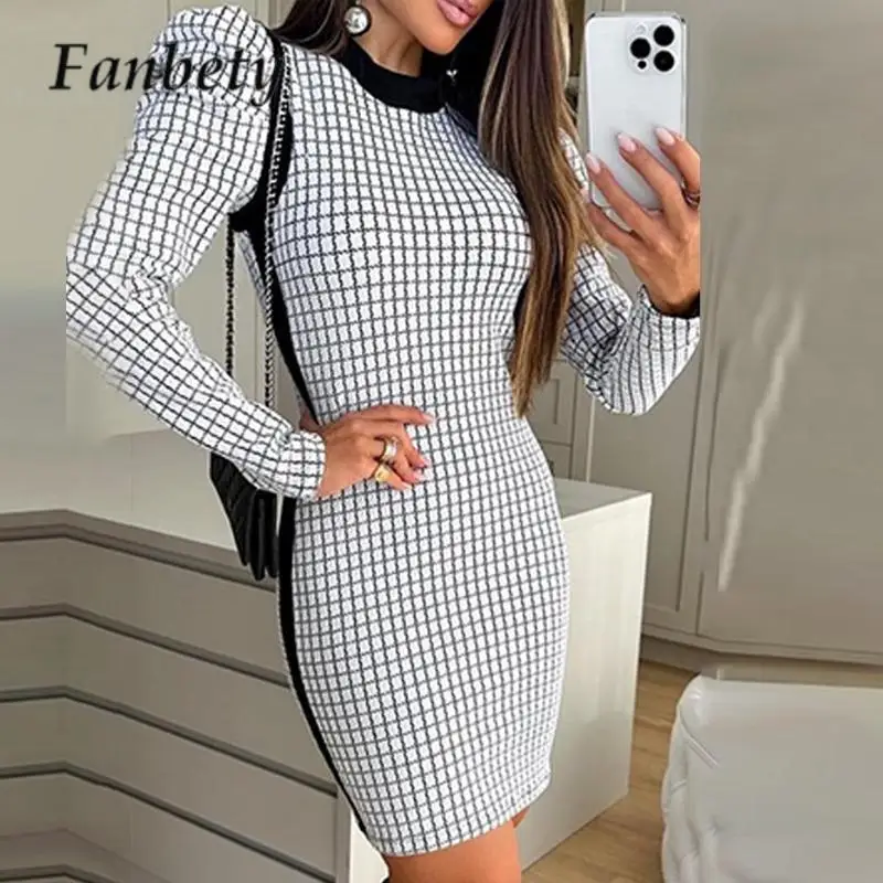 Модное клетчатое лоскутное мини-платье, осень 2023, женское облегающее платье с длинным рукавом и запахом на бедрах, элегантные платья контрастных цветов для работы 
Модное клетчатое лоскутное мини-платье, осень 2023, женское облегающее платье с длинным рукавом и запахом на бедрах, элегантные платья контрастных цветов для работы