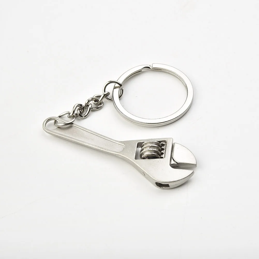 Car Key Chains Mini Metal Wrench Creative Silver Keychain Decoration Crafts Stainless Steel Key Ring Ornaments Simulation Wrench
Car Key Chains Mini Metal Wrench Creative Silver Keychain Decoration Crafts Stainless Steel Key Ring Ornaments Simulation Wrench