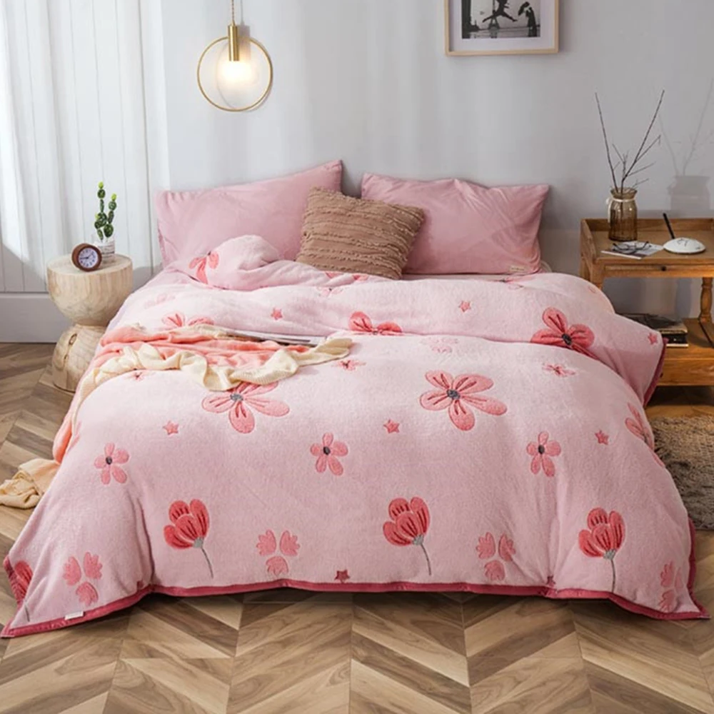Home Textiles Winter Flannel Quilt Cover Soft Worm Pink Coral Fleece Comforter Cover 1pcs Thickening Warm Duvet Bedding Cover
Home Textiles Winter Flannel Quilt Cover Soft Worm Pink Coral Fleece Comforter Cover 1pcs Thickening Warm Duvet Bedding Cover