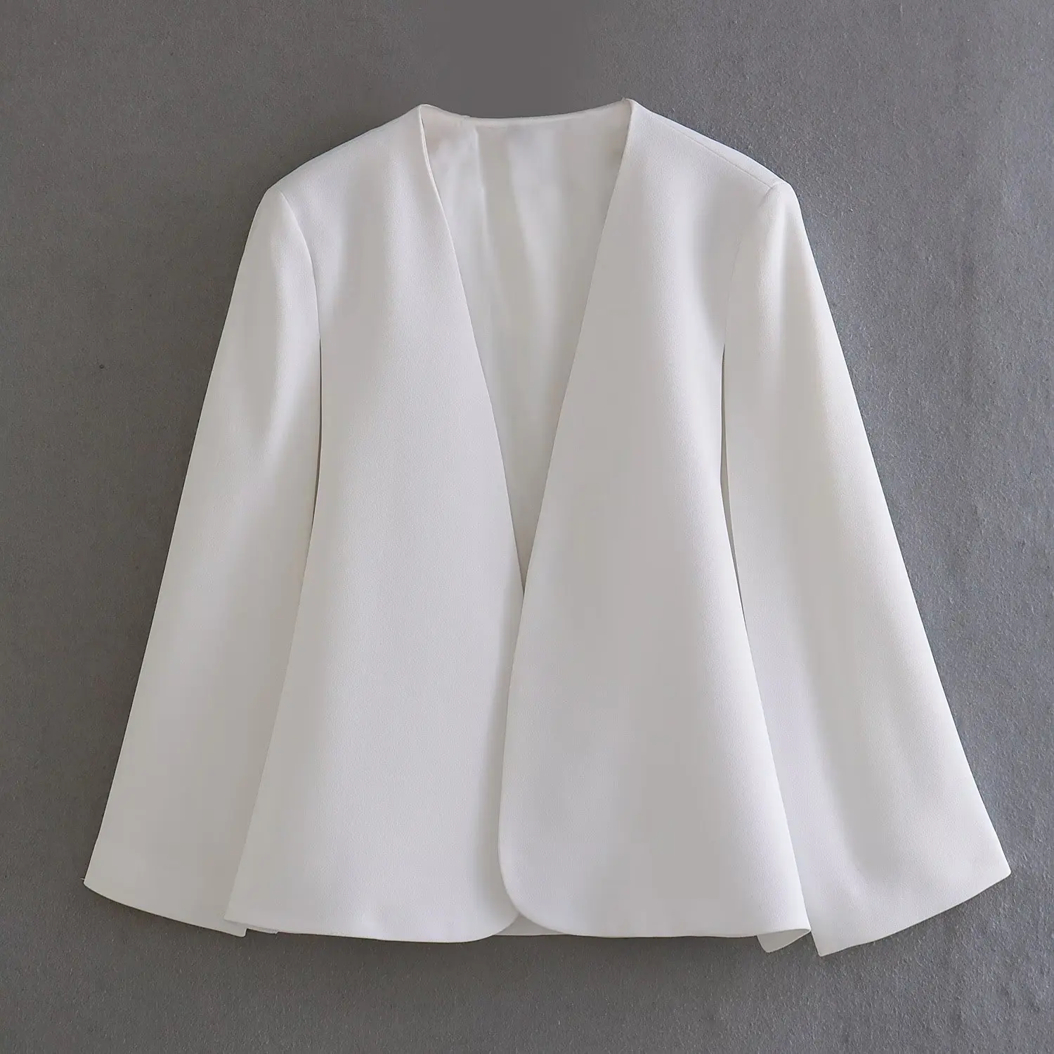 Women 2023 New Fashion Spring Pure Colour Cloak Style Blazer Coat Vintage Relaxed V-neck Female Outerwear Chic
Women 2023 New Fashion Spring Pure Colour Cloak Style Blazer Coat Vintage Relaxed V-neck Female Outerwear Chic