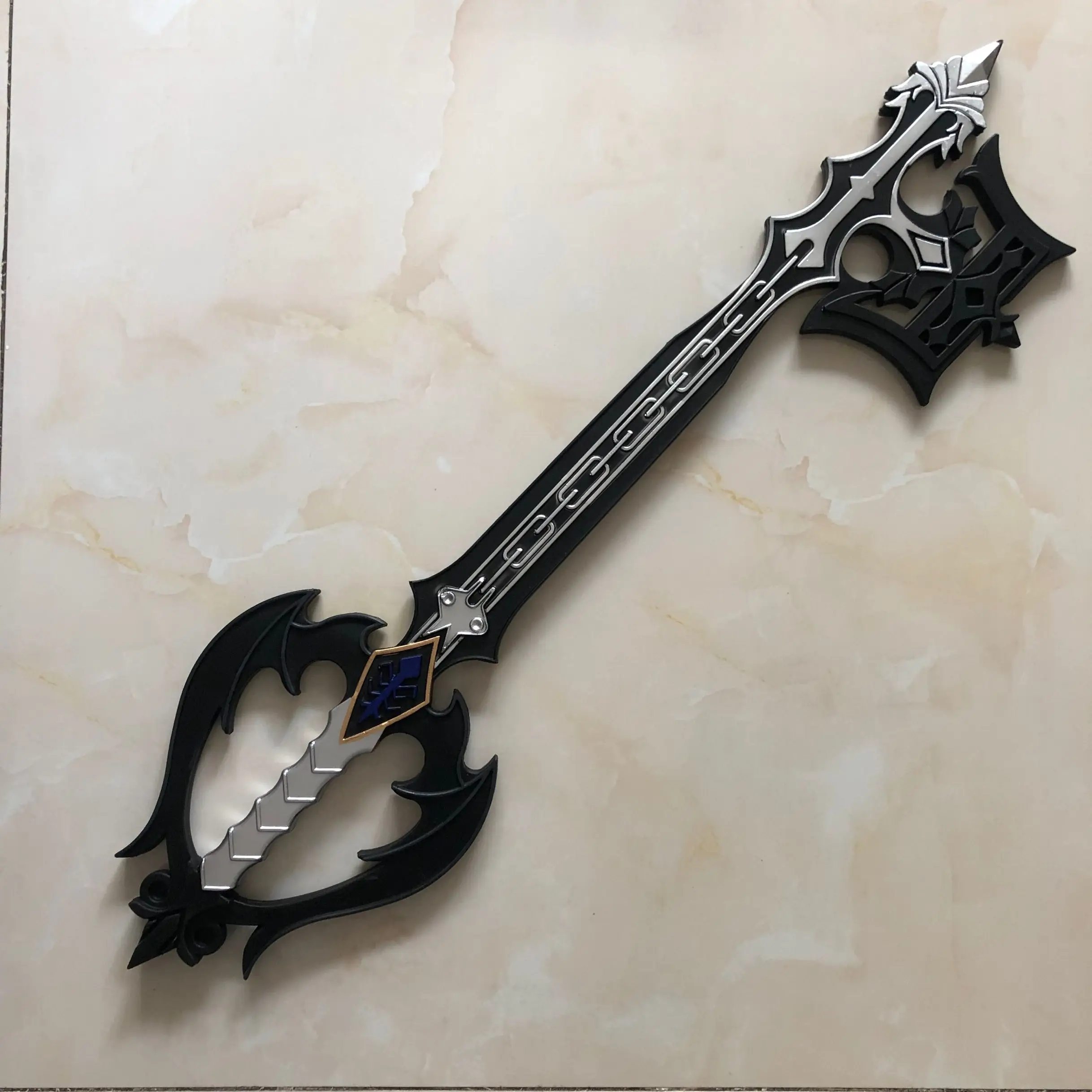 Оружие для косплея Kingdom Hearts, черный ключ, реквизит, игрушечный меч, детский подарок
Оружие для косплея Kingdom Hearts, черный ключ, реквизит, игрушечный меч, детский подарок