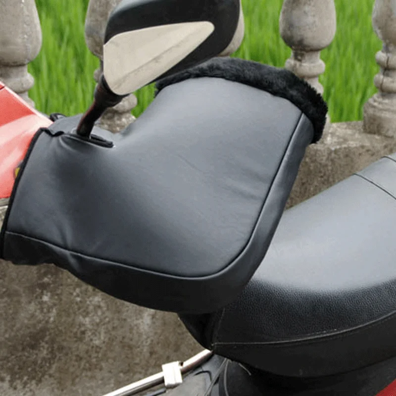 2pcs Winter Motorcycle Handlebar Gloves Windproof PU Thick Warm Handlebar Muffs Thermal Cover Gloves For Motorcycle Accessories
2pcs Winter Motorcycle Handlebar Gloves Windproof PU Thick Warm Handlebar Muffs Thermal Cover Gloves For Motorcycle Accessories