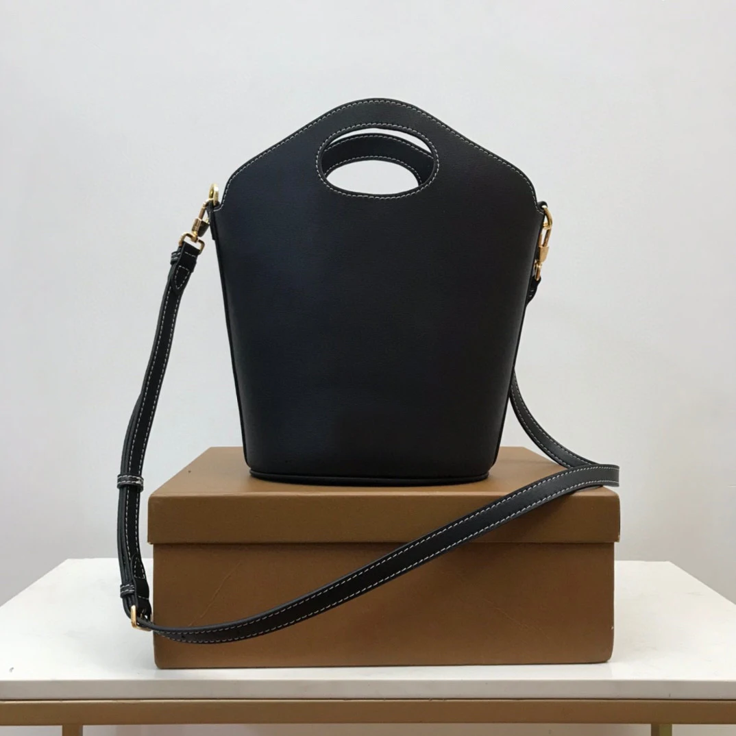2022 Classic Top Custom Luxury Designer Ladies Handbags Casual Fashion Crossbody Shoulder Bags Leather Straps
2022 Classic Top Custom Luxury Designer Ladies Handbags Casual Fashion Crossbody Shoulder Bags Leather Straps