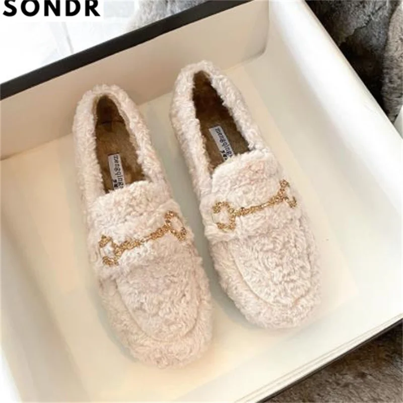 Женская шерстяная обувь, сезон осень-зима, теплая сетевая обувь из хлопка в стиле знаменитостей, новинка 2022, кашемировая обувь большого разм... 
Женская шерстяная обувь, сезон осень-зима, теплая сетевая обувь из хлопка в стиле знаменитостей, новинка 2022, кашемировая обувь большого разм...