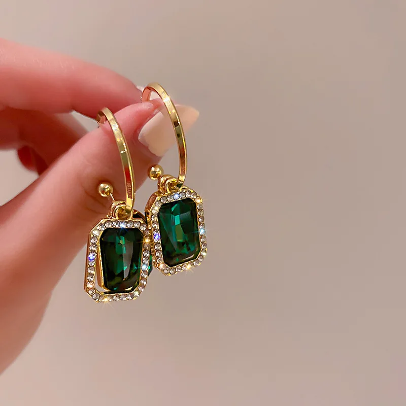 Ailodo Trendy Green Crystal Drop Earrings For Women Elegant Engagement Party Wedding Earrings Korean Fashion Jewelry Girls Gift
Ailodo Trendy Green Crystal Drop Earrings For Women Elegant Engagement Party Wedding Earrings Korean Fashion Jewelry Girls Gift