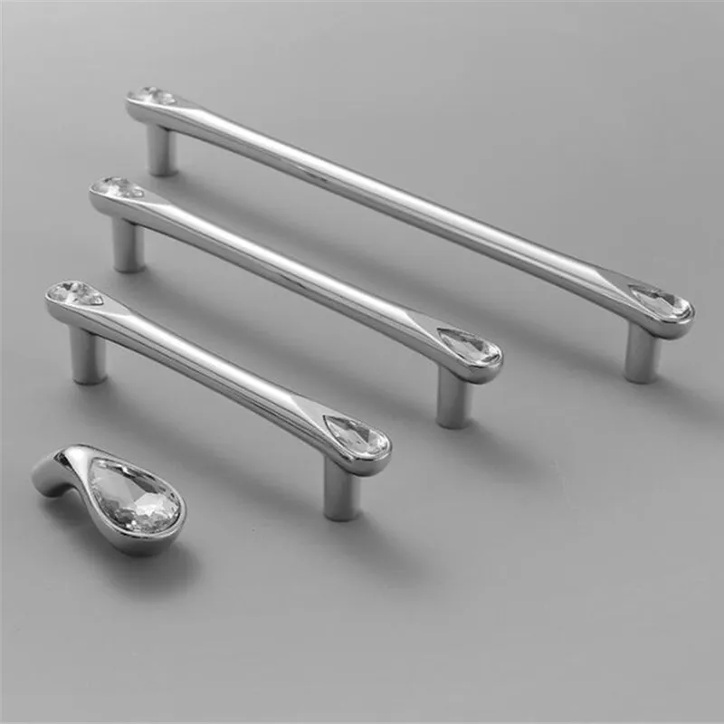 1PC Luxury Diamond Crystal Handles Zinc Alloy Chromium Kitchen Dresser Cabinet Handles Door Knobs Furniture Hardware
1PC Luxury Diamond Crystal Handles Zinc Alloy Chromium Kitchen Dresser Cabinet Handles Door Knobs Furniture Hardware