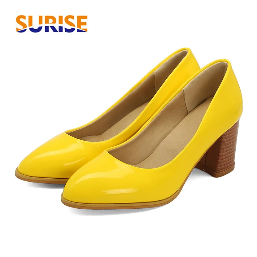 Big Size Office Women Pumps Red Black Patent Leather High Square Heels Pointed Toe Spring Summer Wedding Party Lady Dress Shoes 
Big Size Office Women Pumps Red Black Patent Leather High Square Heels Pointed Toe Spring Summer Wedding Party Lady Dress Shoes