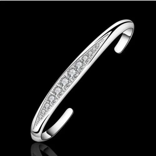 ANGLANG Elegant Silver Colour Open Bangle Bracelet White Cubic Zirconia Bangles Adjustable Wedding Bridal Jewelry for Women
ANGLANG Elegant Silver Colour Open Bangle Bracelet White Cubic Zirconia Bangles Adjustable Wedding Bridal Jewelry for Women