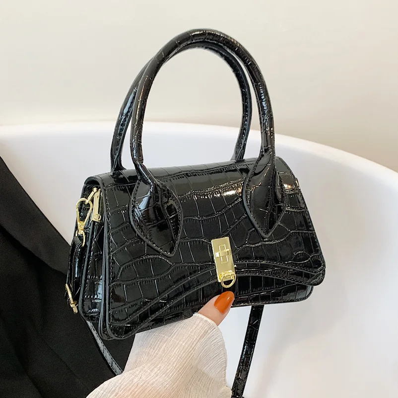 Популярная сумка с узором под камень, женская сумка, новинка 2022, подходящая ко всему Портативная сумка под подмышку, Высококачественная тек...
Популярная сумка с узором под камень, женская сумка, новинка 2022, подходящая ко всему Портативная сумка под подмышку, Высококачественная тек...