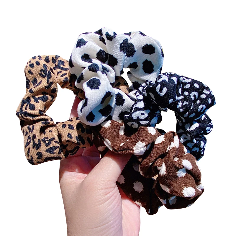Vintage Leopard Zebra Pattern Hair Rope Dot Hair Ties For Women Girls Corduroy Scrunchies All-Match Elastic Hair Bands Headwear
Vintage Leopard Zebra Pattern Hair Rope Dot Hair Ties For Women Girls Corduroy Scrunchies All-Match Elastic Hair Bands Headwear