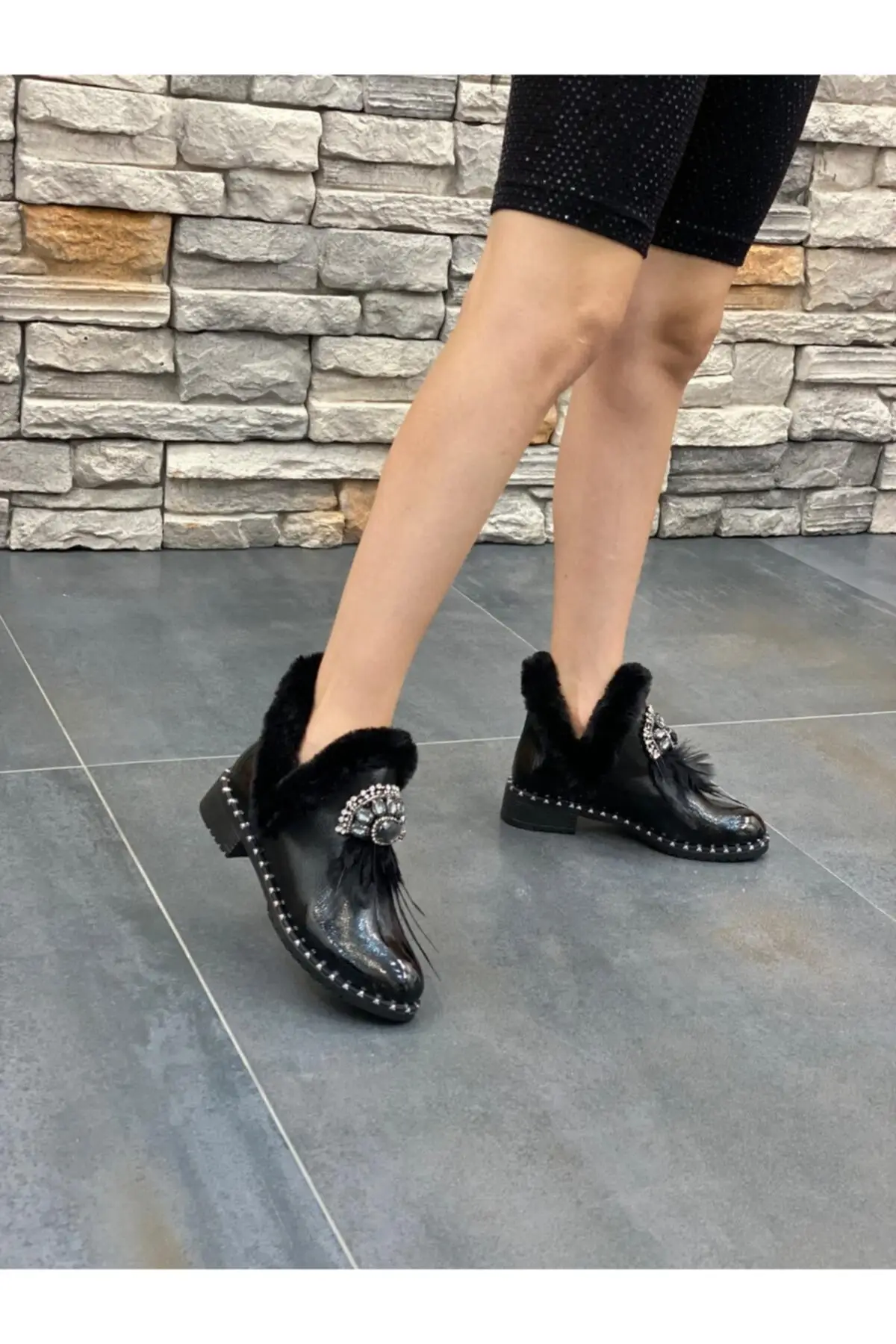 Women BootsBlack Stone Fur Day Dvor New Designer Comfortable Ladies Boots Luxury Stylish Female Boots Platform
Women BootsBlack Stone Fur Day Dvor New Designer Comfortable Ladies Boots Luxury Stylish Female Boots Platform