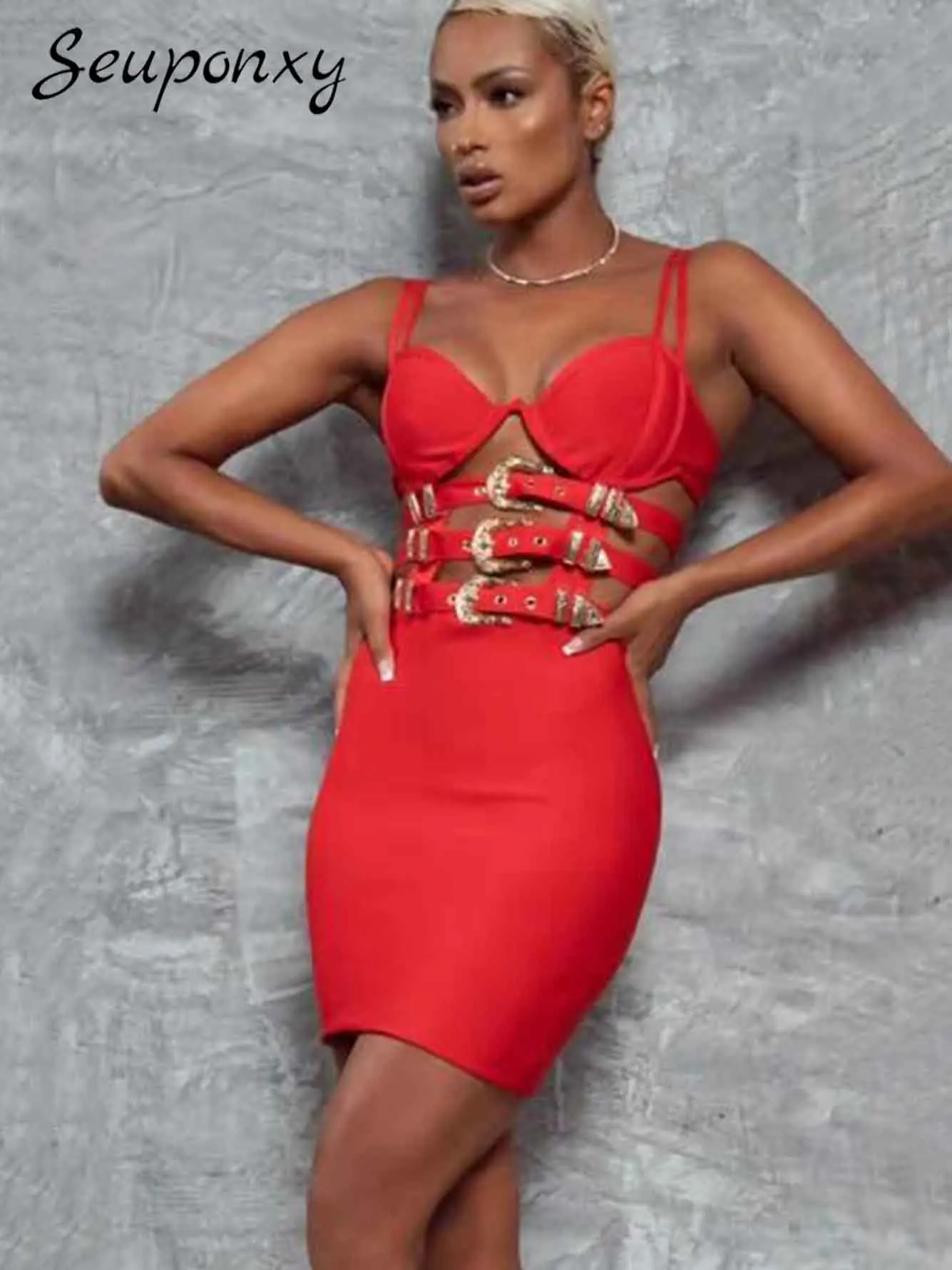 Женское облегающее платье на бретелях-спагетти, красное элегантное вечернее праздничное Клубное платье без рукавов, лето 2022
Женское облегающее платье на бретелях-спагетти, красное элегантное вечернее праздничное Клубное платье без рукавов, лето 2022