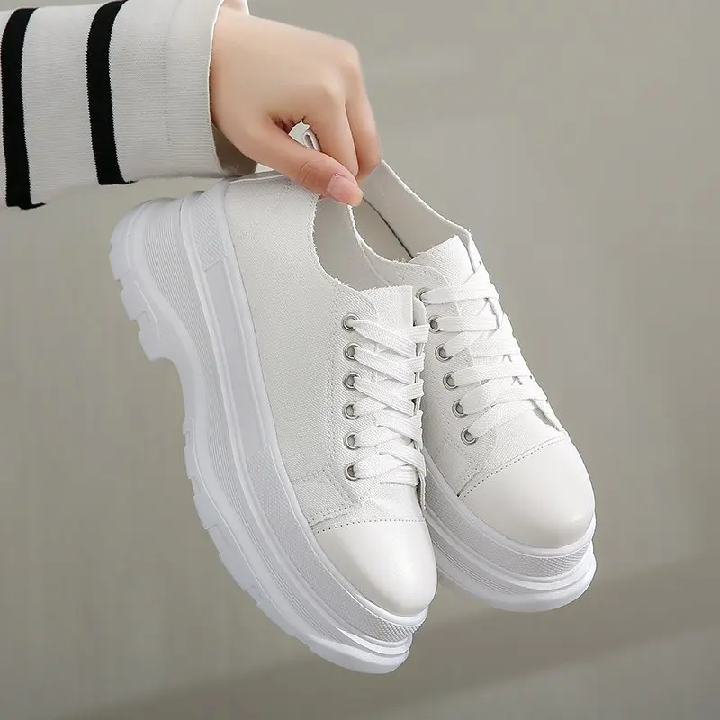 Breathable Casual Shoes Women Thick Buttom Designer Sneakers Flat Platform New Canvas Shoes
Breathable Casual Shoes Women Thick Buttom Designer Sneakers Flat Platform New Canvas Shoes