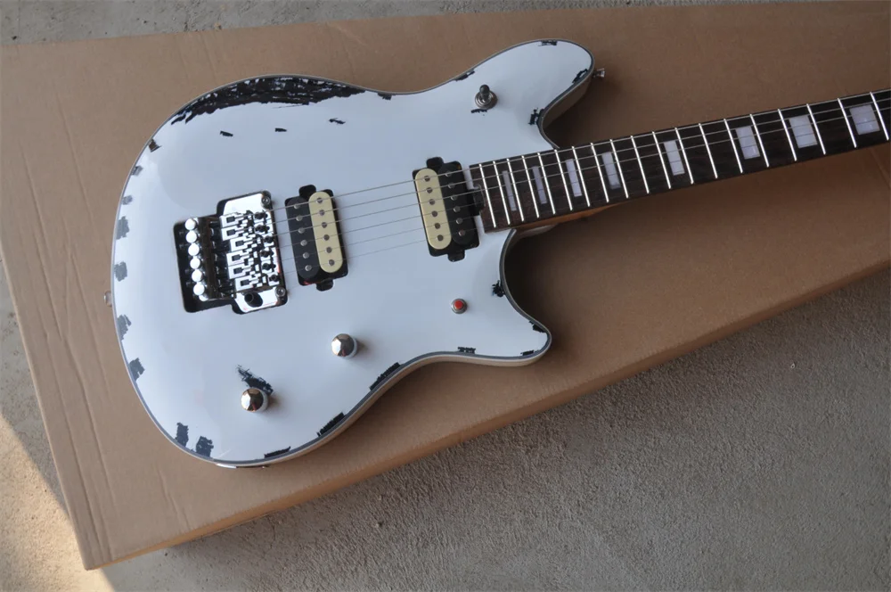 

Новая электрическая гитара E V H на заказ, реликсовая белая электрическая гитара, полосатая Красная гитара Floyd Tremolo, бриллиантовая 202234