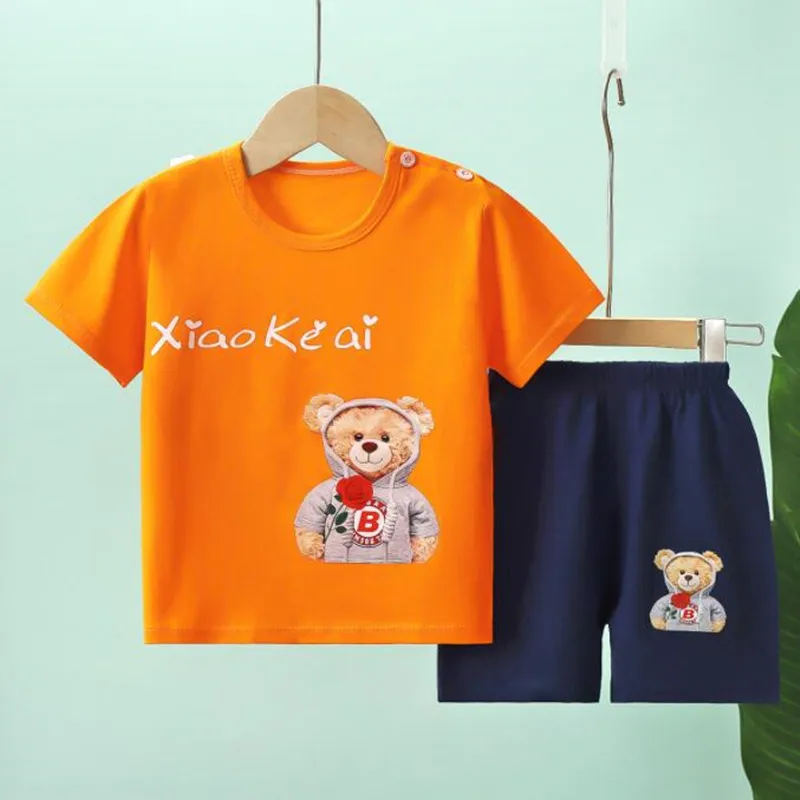 Летний детский хлопковый костюм с коротким рукавом, повседневный милый костюм из 2 предметов с принтом для мальчиков и девочек
Летний детский хлопковый костюм с коротким рукавом, повседневный милый костюм из 2 предметов с принтом для мальчиков и девочек