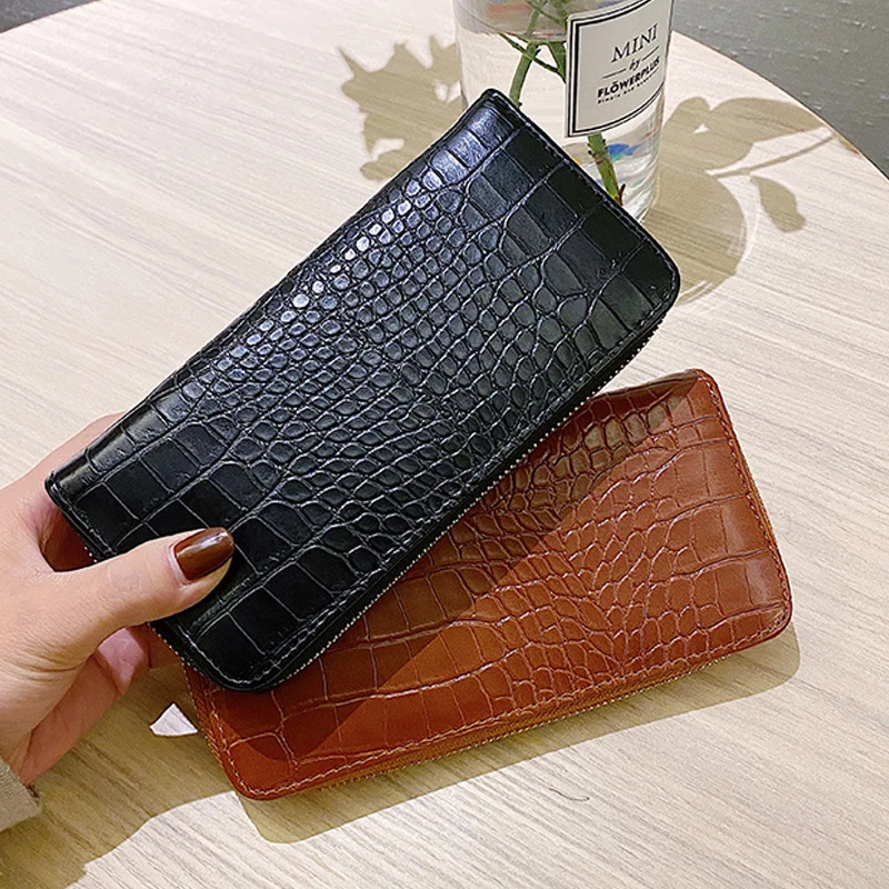 Ladies Wallets Crocodile Pattern Long Zipper Handbags Fashionable Korean Ladies Large-Capacity Horizontal Zipper Wallets
Ladies Wallets Crocodile Pattern Long Zipper Handbags Fashionable Korean Ladies Large-Capacity Horizontal Zipper Wallets