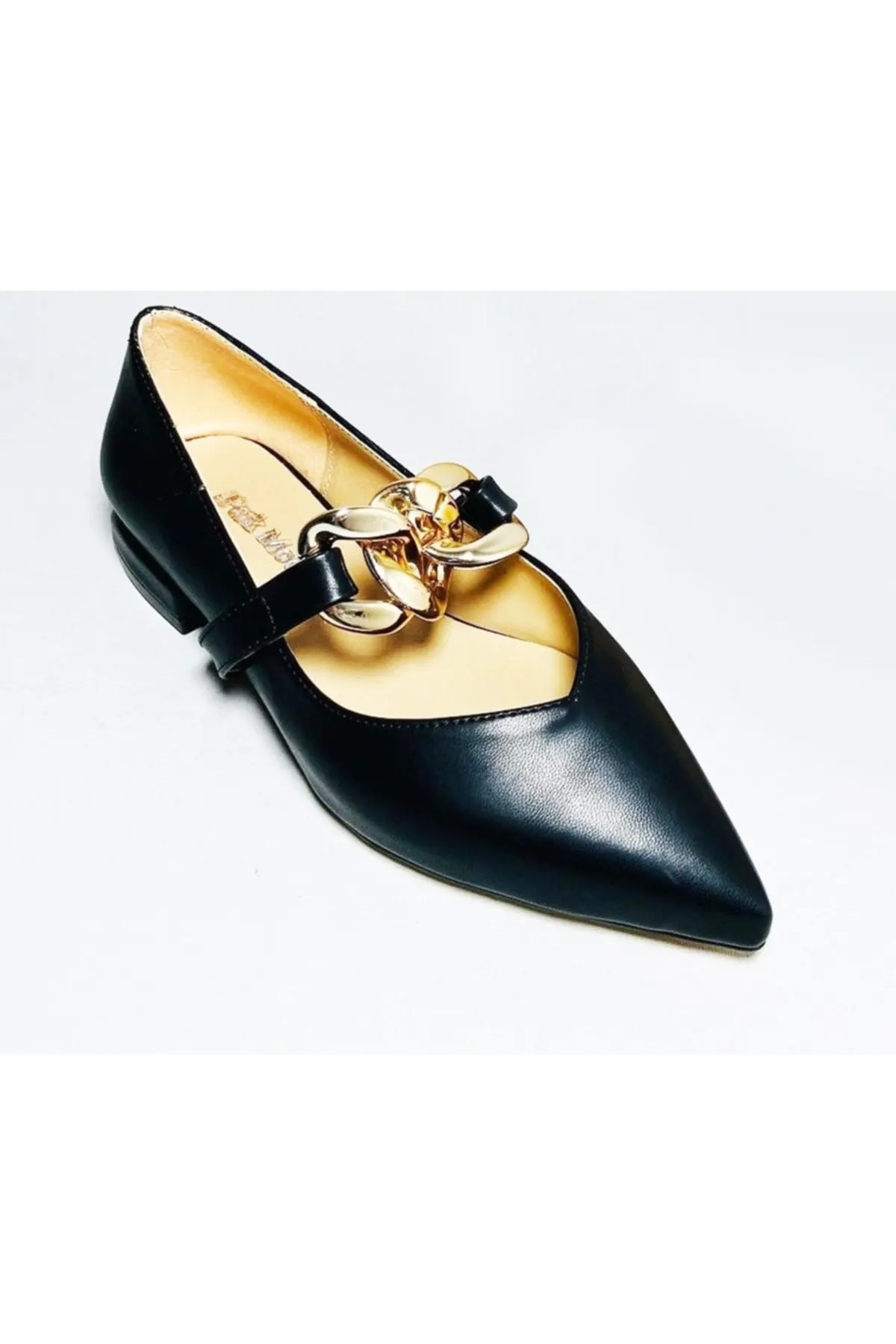 Женские повседневные туфли на низком каблуке, Повседневные Удобные туфли черного цвета с острым носком и цепочкой
Женские повседневные туфли на низком каблуке, Повседневные Удобные туфли черного цвета с острым носком и цепочкой