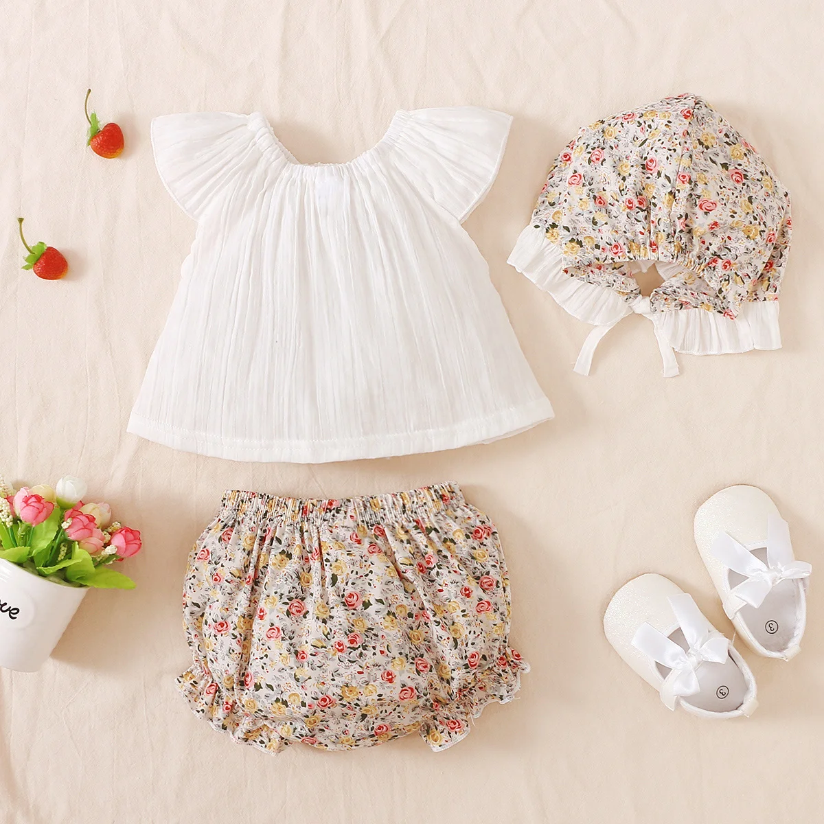 hibobi Baby Girls Clothing Sets 3Pcs Ruffle Sleeve Cotton Top Sweet Lace Bow Floral Shorts Newborn Baby Girl Infant Outfits 3pcs 
hibobi Baby Girls Clothing Sets 3Pcs Ruffle Sleeve Cotton Top Sweet Lace Bow Floral Shorts Newborn Baby Girl Infant Outfits 3pcs