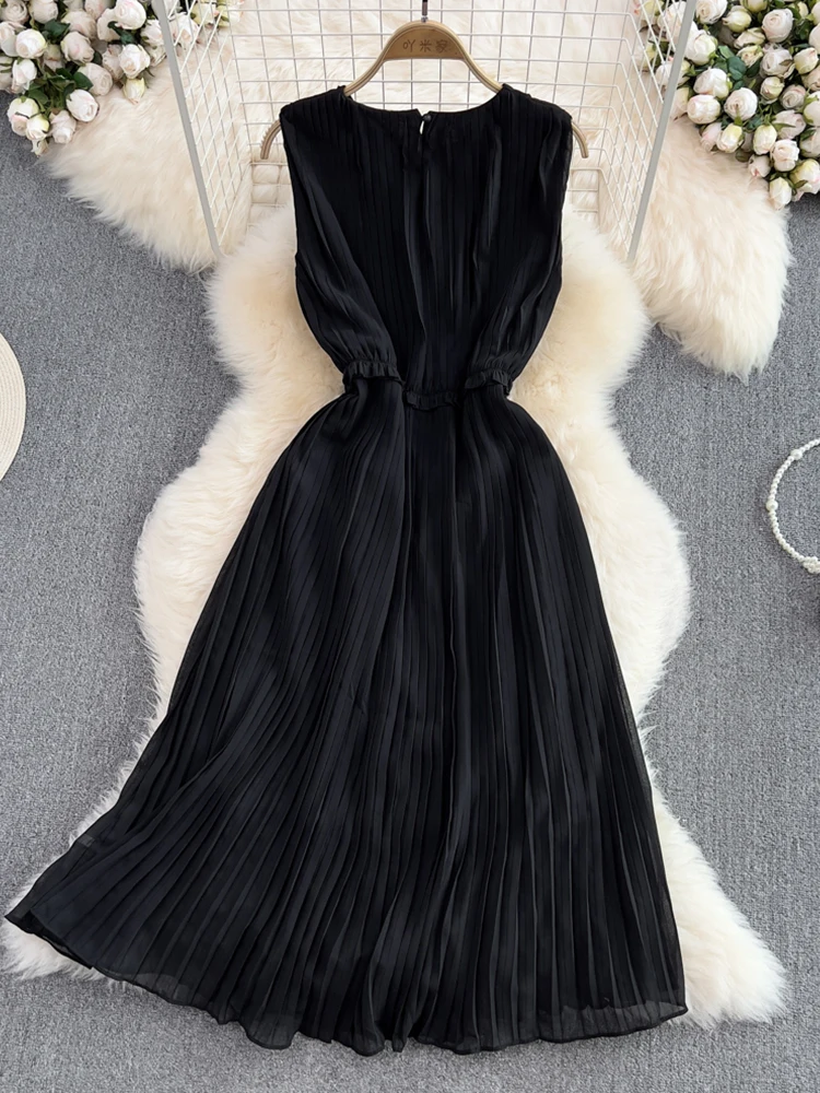 FMFSSOM Summer New Women Elegant O-Neck High Waist Slim A-Line Pleated Dress Fashion Casual Pleated Sleeveless A-Line Dresses
FMFSSOM Summer New Women Elegant O-Neck High Waist Slim A-Line Pleated Dress Fashion Casual Pleated Sleeveless A-Line Dresses