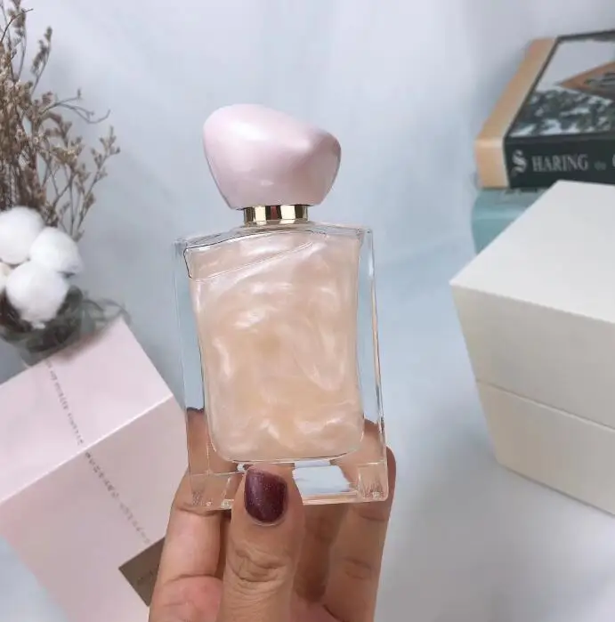 top quality brand prive suzhou perfume floral long lasting natural taste with atomizer for men fragrances
top quality brand prive suzhou perfume floral long lasting natural taste with atomizer for men fragrances