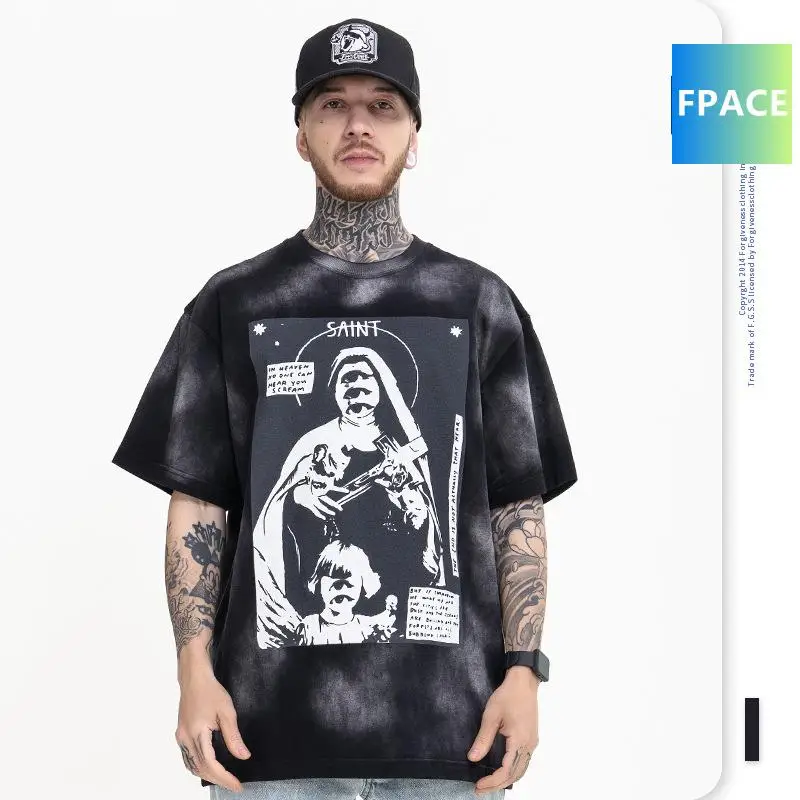 Men's Clothing Summer New Fashion Brand Retro Handmade Spray Paint Three Eyes Character Flower Short Sleeve T-shirt for Men
Men's Clothing Summer New Fashion Brand Retro Handmade Spray Paint Three Eyes Character Flower Short Sleeve T-shirt for Men
