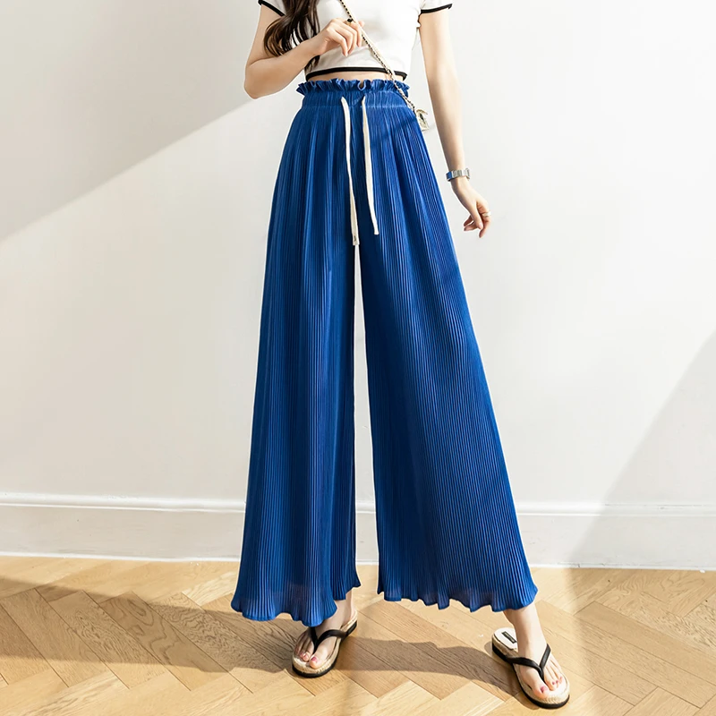 Summer Chiffon Pleated Wide Leg Long Pants Women 2022 Drawstring Elastic Waist Loose Casual Trousers Female Full Length
Summer Chiffon Pleated Wide Leg Long Pants Women 2022 Drawstring Elastic Waist Loose Casual Trousers Female Full Length