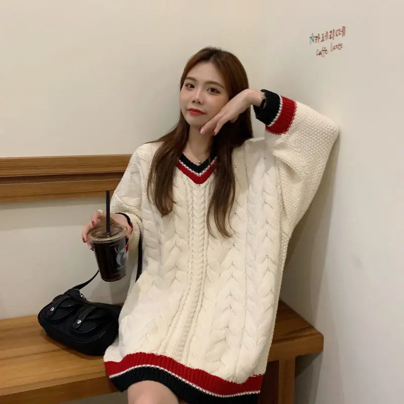 Fashion Knitted Sweater Women Autumn Printed V-neck Long Sleeve Patchwork Jumper Pullover Female Tops Sweaters for Women M61
Fashion Knitted Sweater Women Autumn Printed V-neck Long Sleeve Patchwork Jumper Pullover Female Tops Sweaters for Women M61