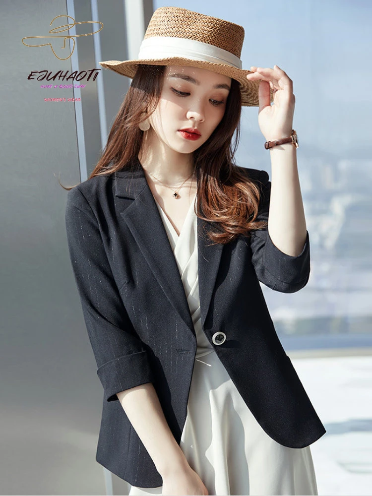 Women's High Quality Small Suit Jacket Korean Fashion Cropped Sleeve Thin Blazers Office Lady Summer Clothing Free Shipping Tops 
Women's High Quality Small Suit Jacket Korean Fashion Cropped Sleeve Thin Blazers Office Lady Summer Clothing Free Shipping Tops