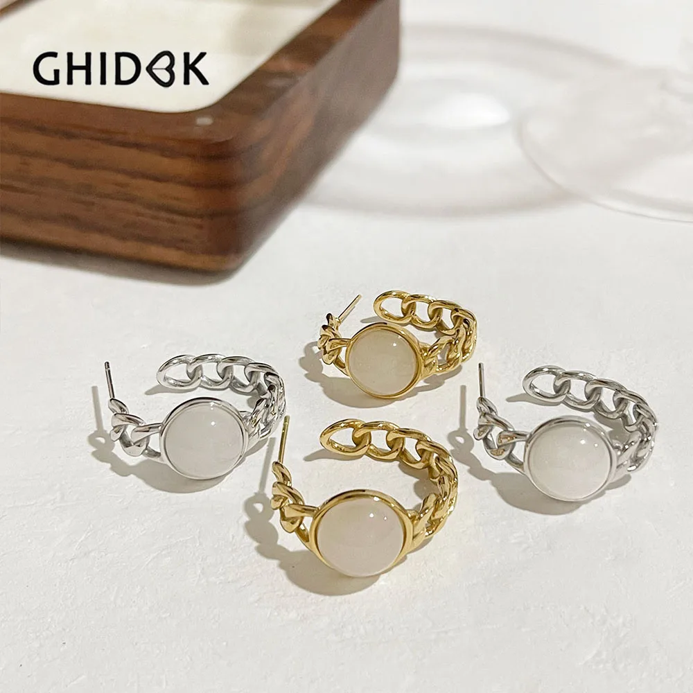 GHIDBK Dainty Clear Green Baguette Cz Zircon Small Huggie Hoop Earrings for Women Stainless Steel Tarnish Frees Jewelry Gifts
GHIDBK Dainty Clear Green Baguette Cz Zircon Small Huggie Hoop Earrings for Women Stainless Steel Tarnish Frees Jewelry Gifts
