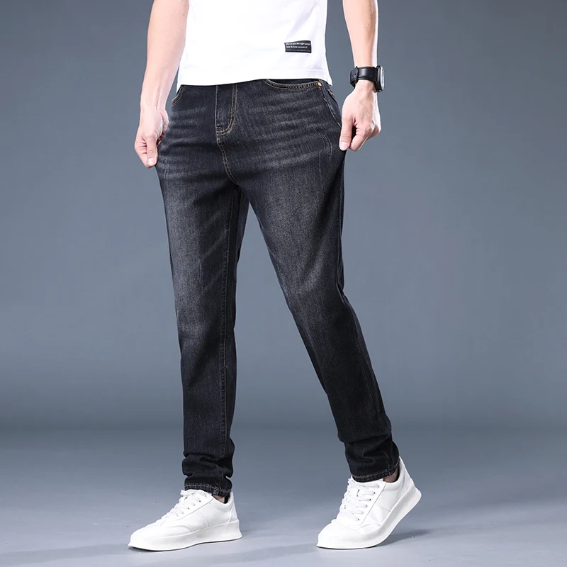 Casual Men's Jeans - Comfortable Fabric, Excellent Workmanship, Suitable for Work or Leisure
Casual Men's Jeans - Comfortable Fabric, Excellent Workmanship, Suitable for Work or Leisure