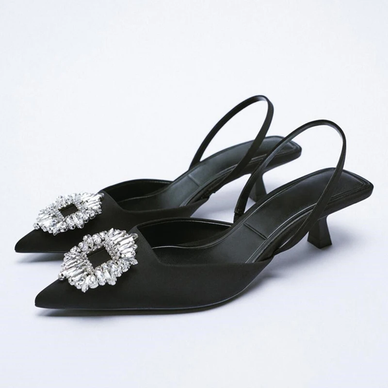 New Arrival 2022 Women's Shoes Flat Sandals Kitten Heels Brightly Rhinestones Pointed Temperament Wedding Shoes
New Arrival 2022 Women's Shoes Flat Sandals Kitten Heels Brightly Rhinestones Pointed Temperament Wedding Shoes