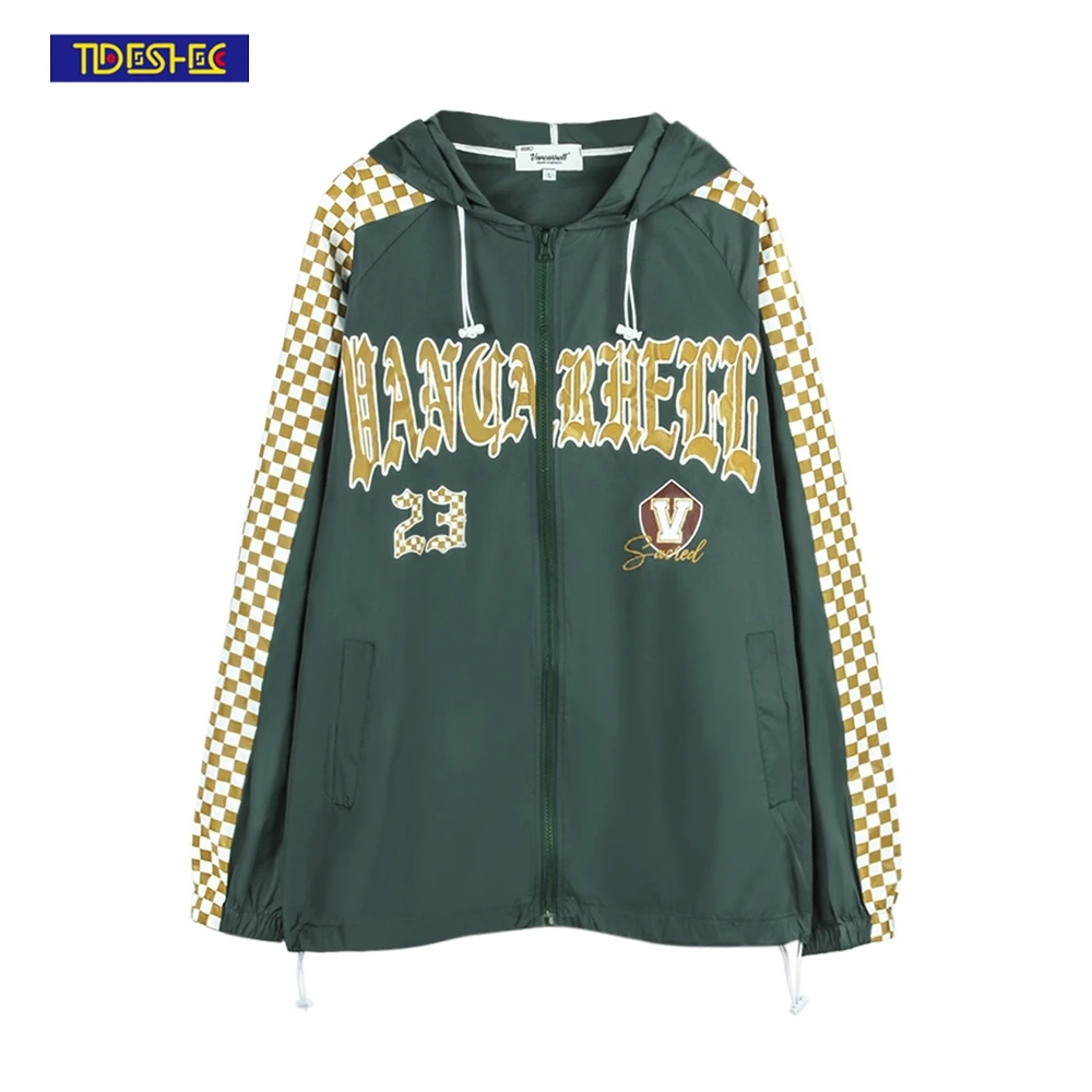 2022 Spring/Summer Thin Coat Men's 100% Polyester Sanskrit Printed Jacket Fashion Sunscreen Stitching Jacket for Men and Women
2022 Spring/Summer Thin Coat Men's 100% Polyester Sanskrit Printed Jacket Fashion Sunscreen Stitching Jacket for Men and Women