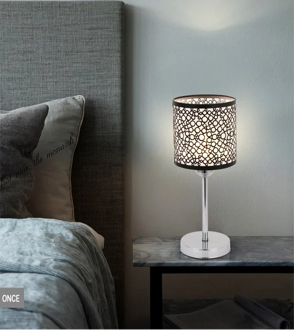Modern Table Lamp Wrought Iron Hollow Desk Lamp for Bedroom Kitchen Study Cafe Bar Decoration
Modern Table Lamp Wrought Iron Hollow Desk Lamp for Bedroom Kitchen Study Cafe Bar Decoration