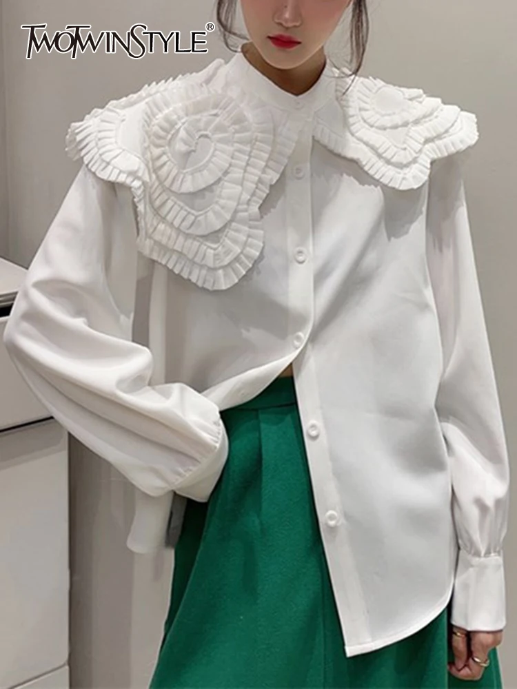 TWOTWINSTYLE Slim White Shirt For Women Lapel Long Sleeve Solid Minimalist Button Through Blouse Female Korean Fashion Clothing
TWOTWINSTYLE Slim White Shirt For Women Lapel Long Sleeve Solid Minimalist Button Through Blouse Female Korean Fashion Clothing