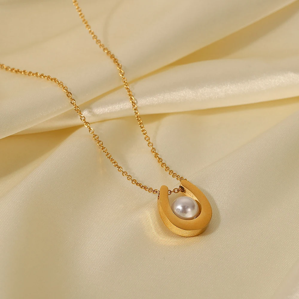 18K Golden Stainless Steel U-Shaped Pearl Pendant For Women Anniversary Gift Link Chain Horseshoe Female Necklace
18K Golden Stainless Steel U-Shaped Pearl Pendant For Women Anniversary Gift Link Chain Horseshoe Female Necklace